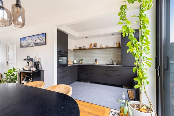 Foto - Te koop: Instapklare tussenwoning in Breda